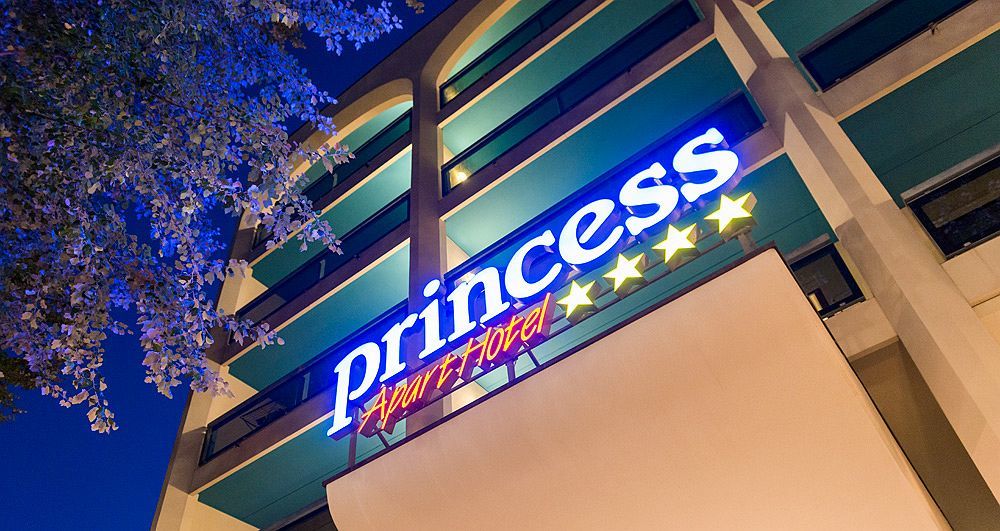 بيبيوني Princess Aparthotel المظهر الخارجي الصورة